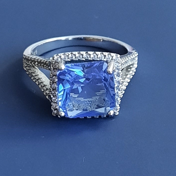 Unknown Jewelry - 925 Sterling Silver Cocktail Costume ring S 6